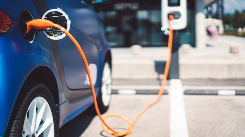 One in three drivers nervous to buy a new EV car outright