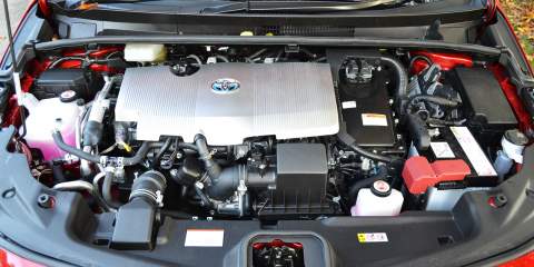 Prius engine