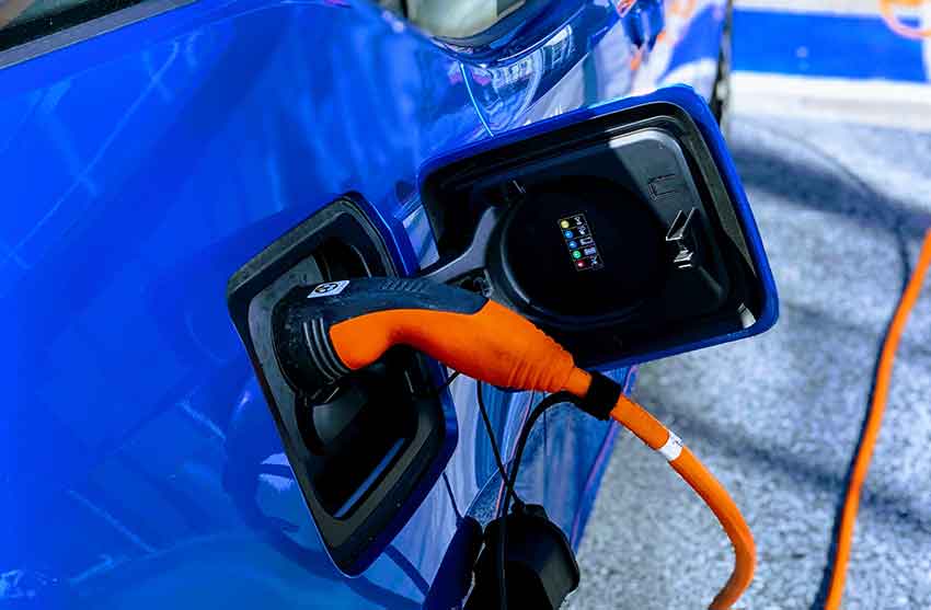 Government must support charging infrastructure if EV sales are to take off