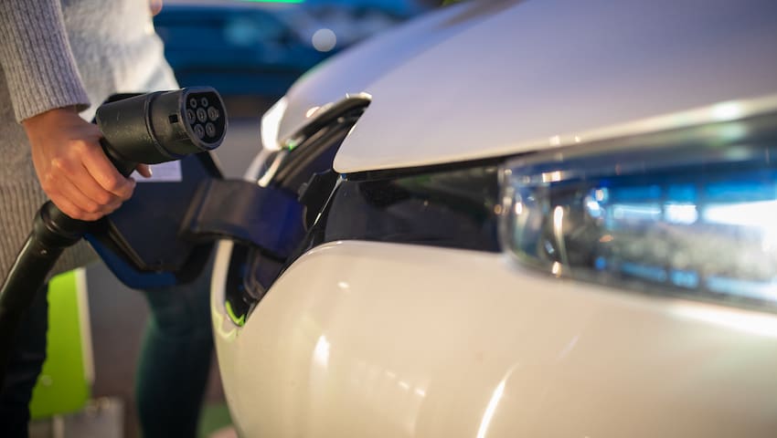 electric vehicle breakdown