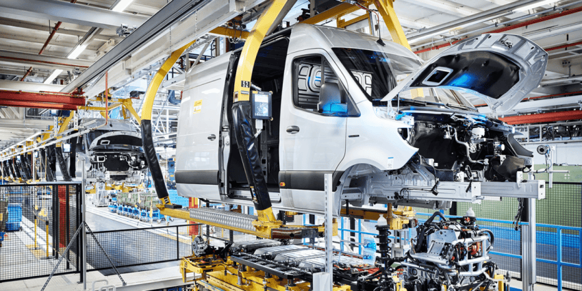Mercedes-Benz celebrate 25,000 electric vans rolling off production line