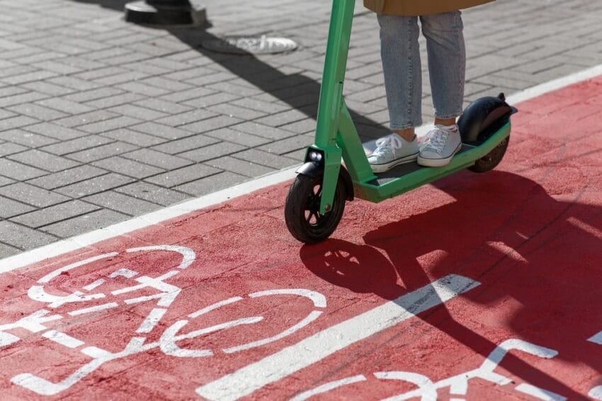 Surge in e-bike and e-scooter battery fires prompts warning to consumers