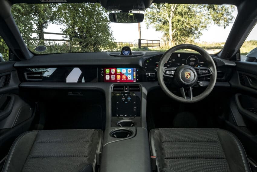 Porsche-Taycan-EV-updates-2025
