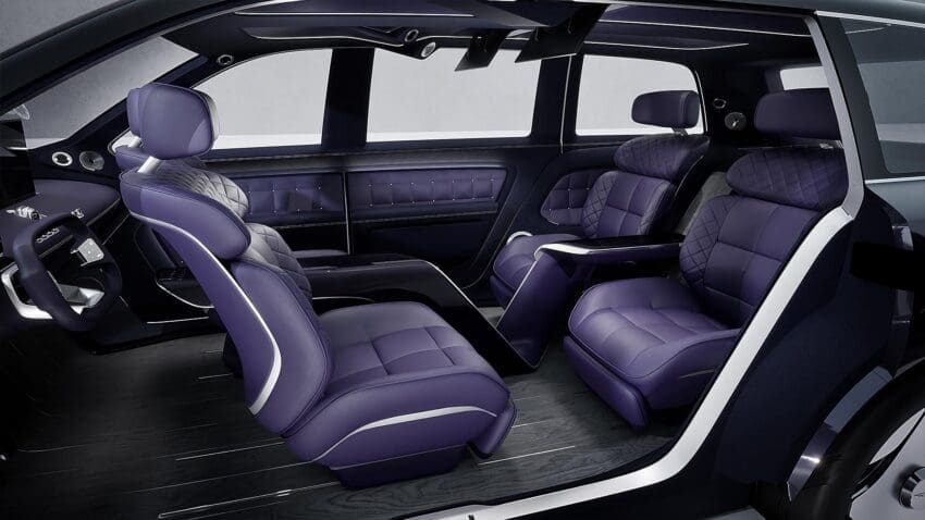 Genesis Neolun interior