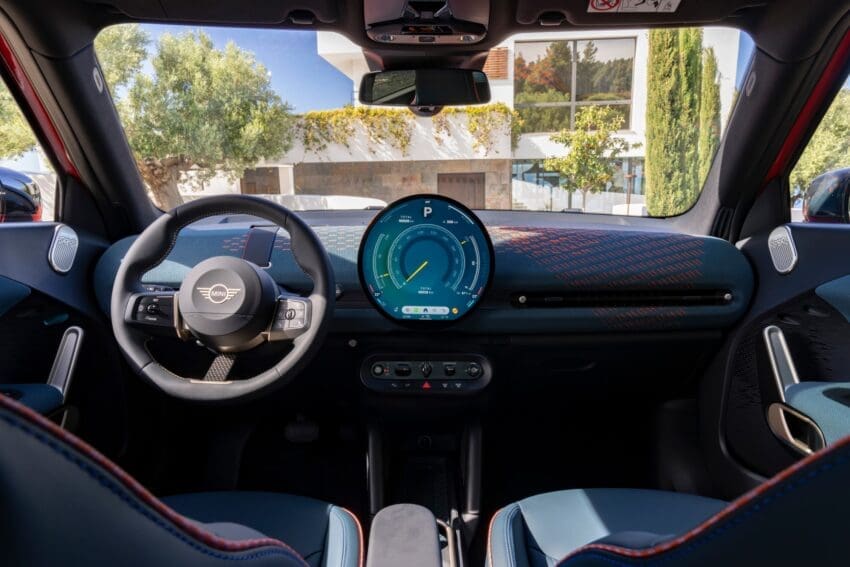 2024 Mini Aceman interior