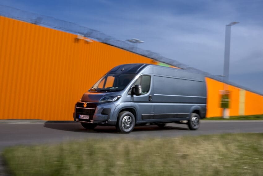 New Vauxhall Movano Electric International Andy Morgan 0019