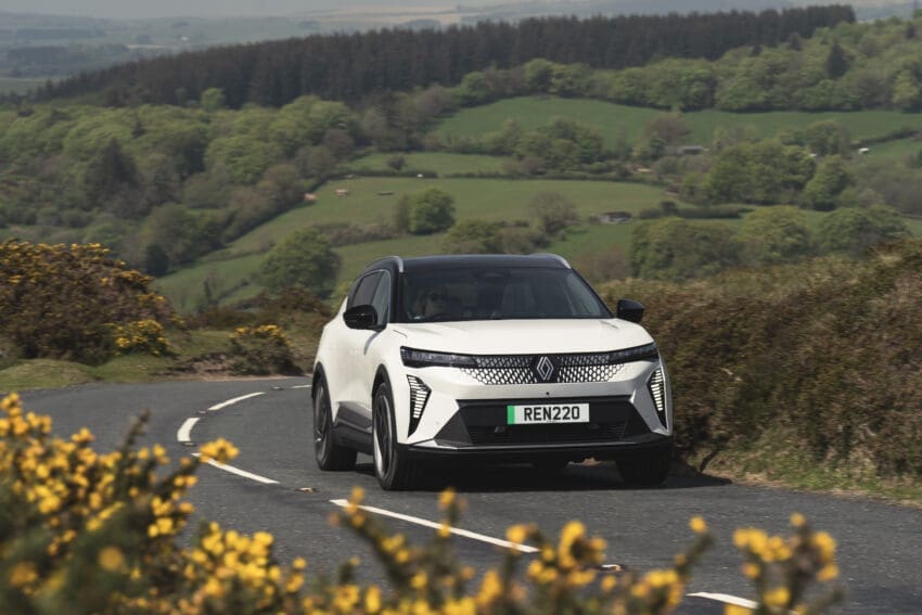 Renault Scenic E-Tech Iconic Long Range review