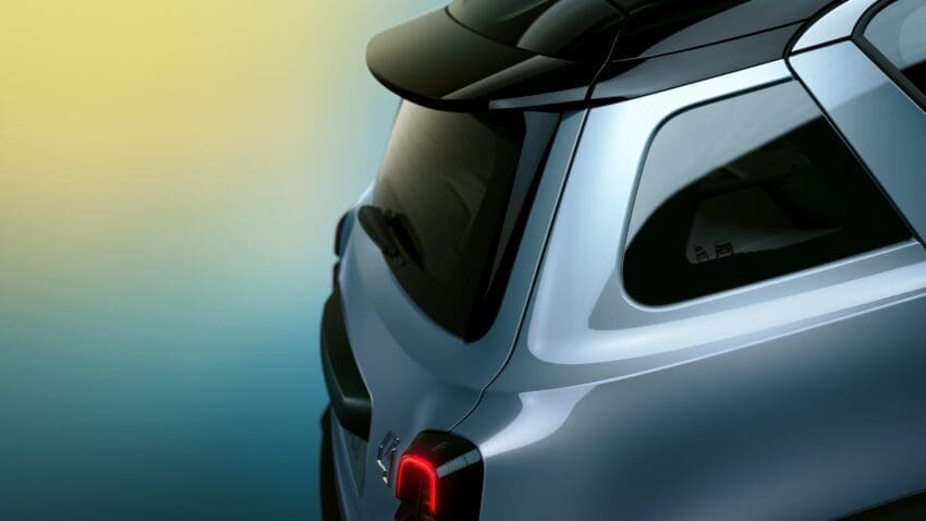 Renault 4 E-Tech rear view