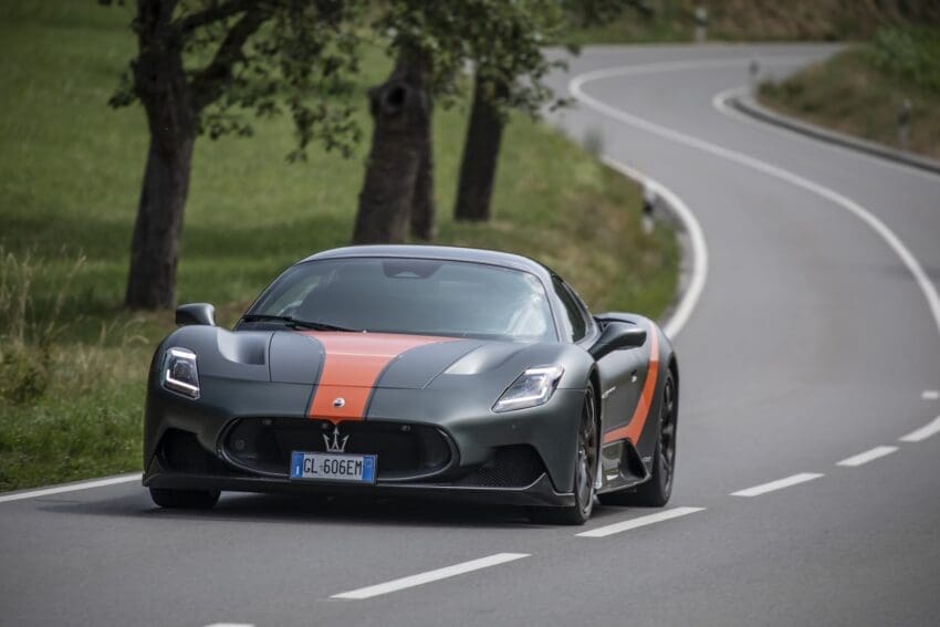 Maserati MC20