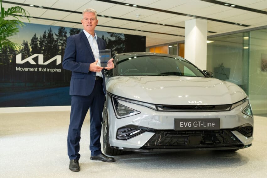 Paul Philpott: Government must send a message that now is the time for EVs