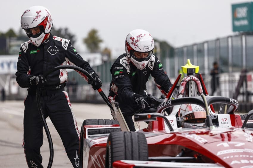 Formula E powers up 600kW charging Pit Boost charging stops