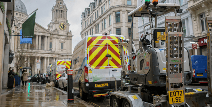 E-diggers pave way for cleaner, quieter London