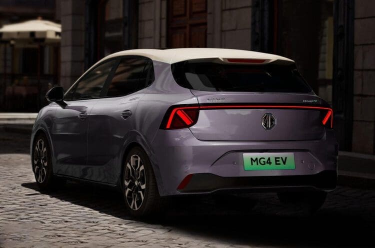 2025-MG4-rear-view