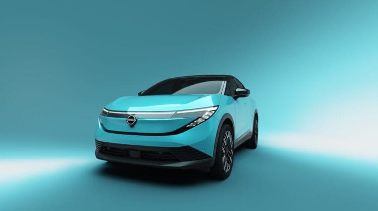 2025-nissan-leaf