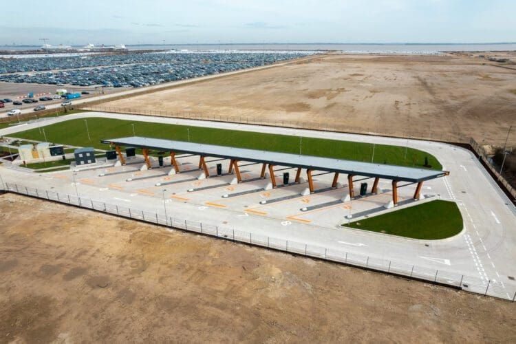milence-truck-charging-hub-lincolnshire
