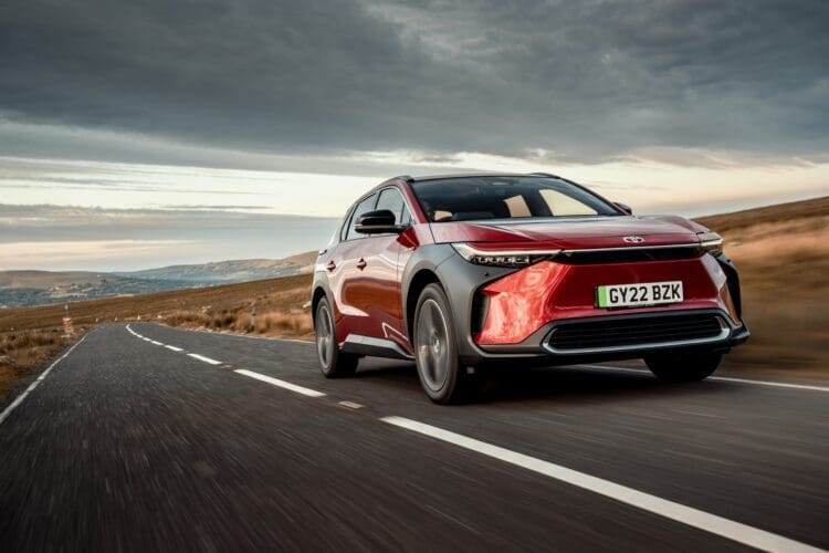 toyota-bz4x-driving-photograph