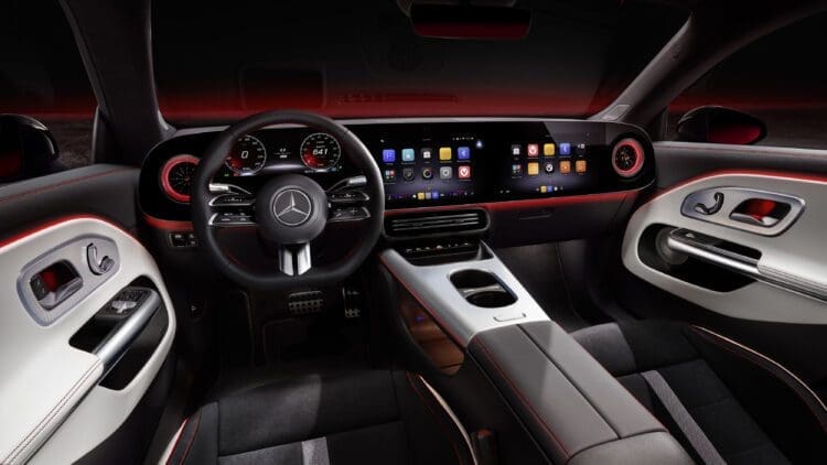 2025-mercedes-cla-interior-with-superscreen