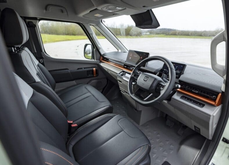 Farizon-SV-interior