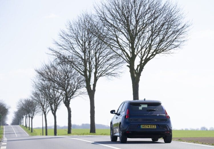 renault-5-review-driving-image