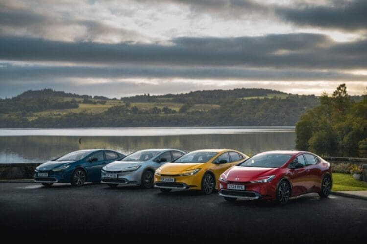 Robert-Llewellyn-Toyota-Prius