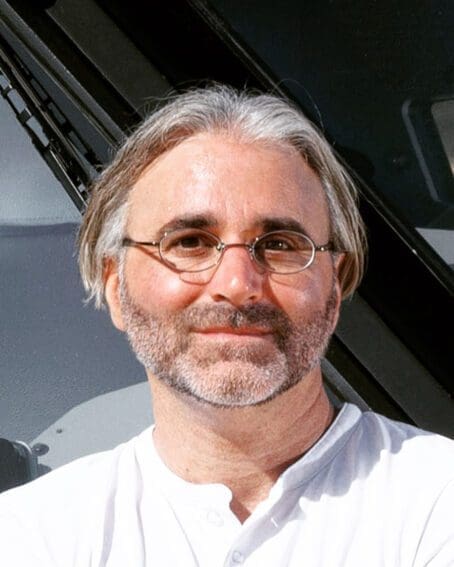 Nir Kahn vehicle designer