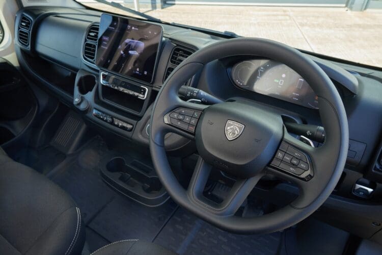 Peugeot E-Boxer interior