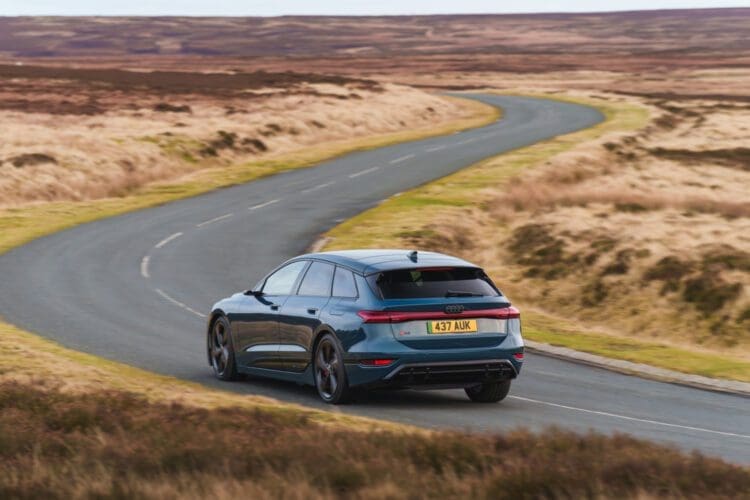 Audi A6 Avant e-tron driving image