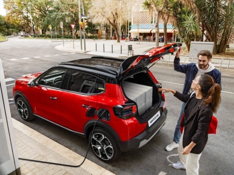 Citroen E-C3 van priced from under £20,000 as orders open