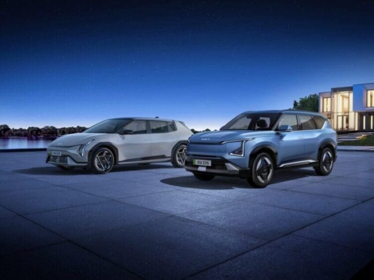 ‘Kia Electric Experience’ gives buyers early access to EV4 and EV5 at UK dealers