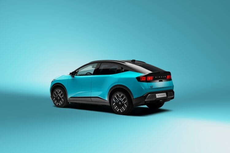 new 2025 Nissan leaf rear view