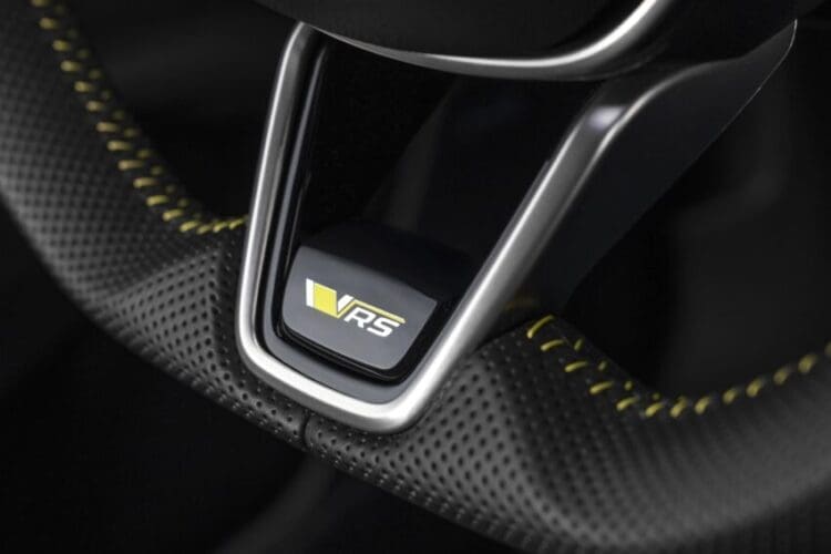 Skoda-Elroq-vRS-steering-wheel-detailing