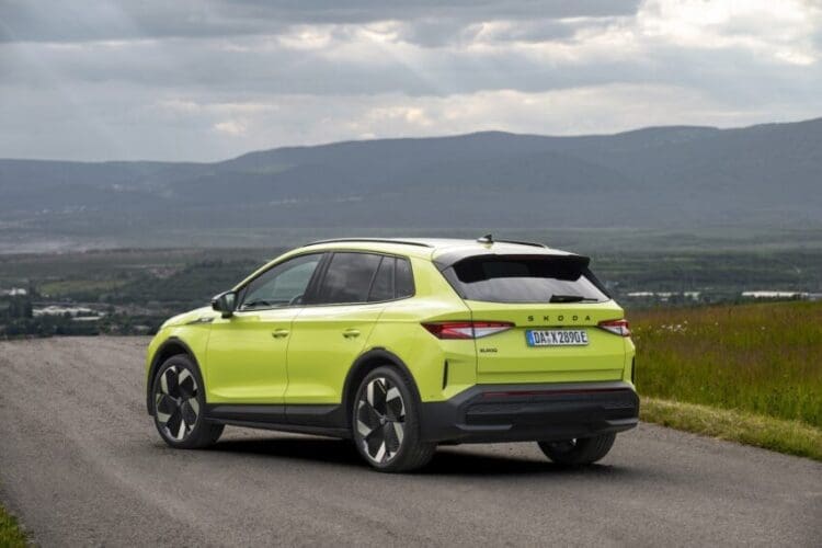 Skoda-Elroq-vRS-profile
