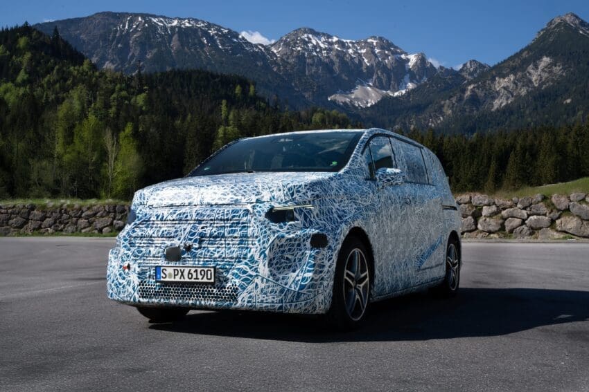 Mercedes VLE drives from Stuttgart to Rome with just 30 minutes’ charging