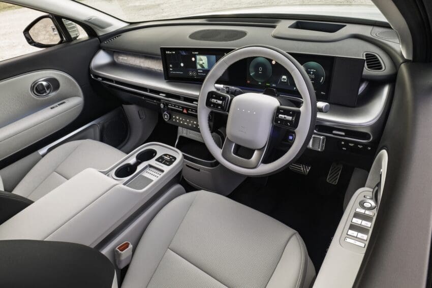 Hyundai-Ioniq-9-interior