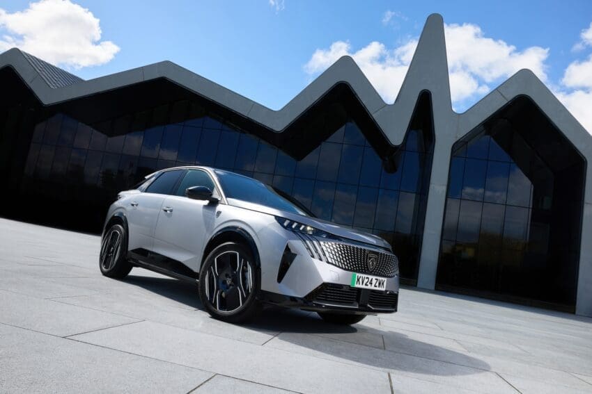 Peugeot E-3008 gets almost £10k discount