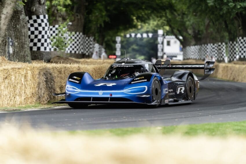 VW-ID.R-goodwood-festival-of-speed-dumas