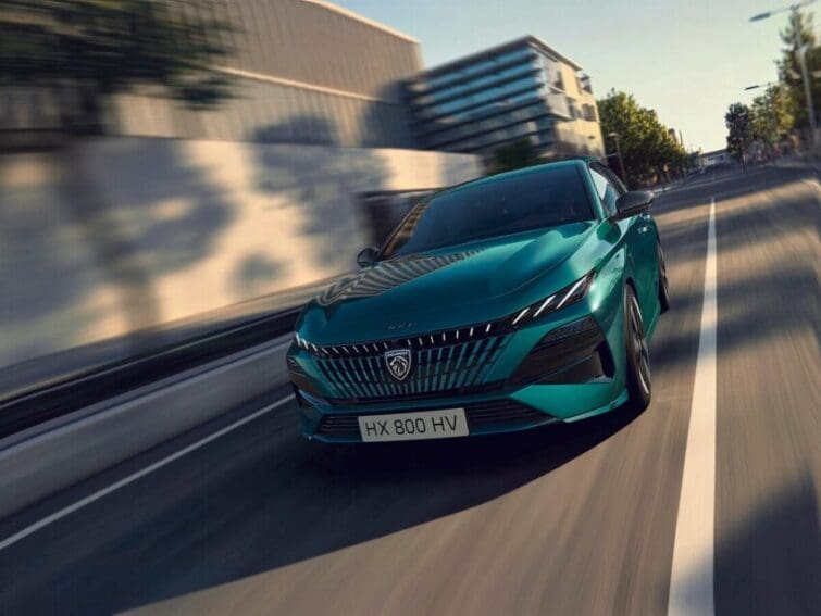 Peugeot unveils updated E-308 and E-308 SW with 281-mile range