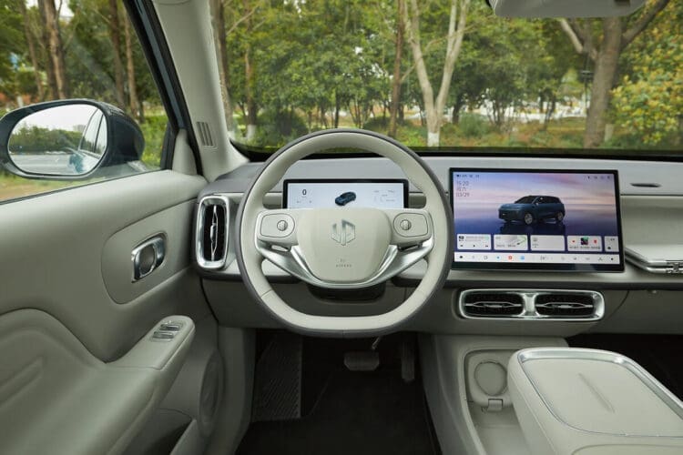 leapmotor b10 interior