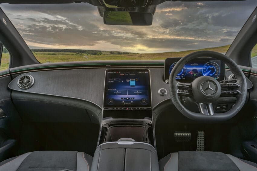 Mercedes-EQE-cabin