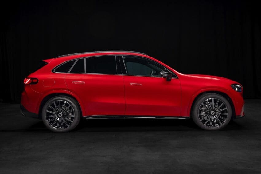 New-Mercedes-GLC-electric-profile