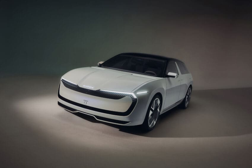 Skoda Vision O breaks cover to hint at all-electric Octavia
