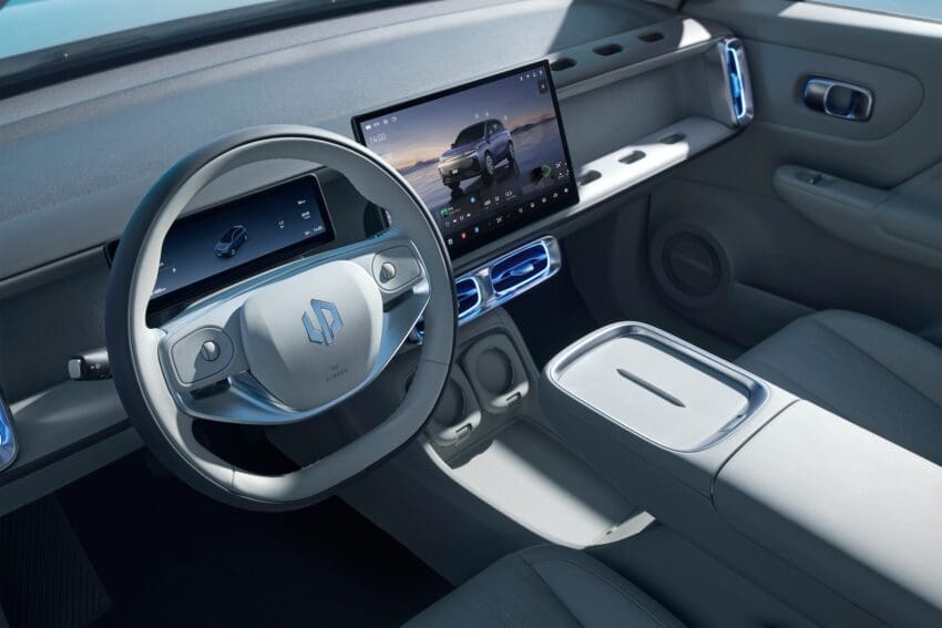 Leapmotor-B10-interior
