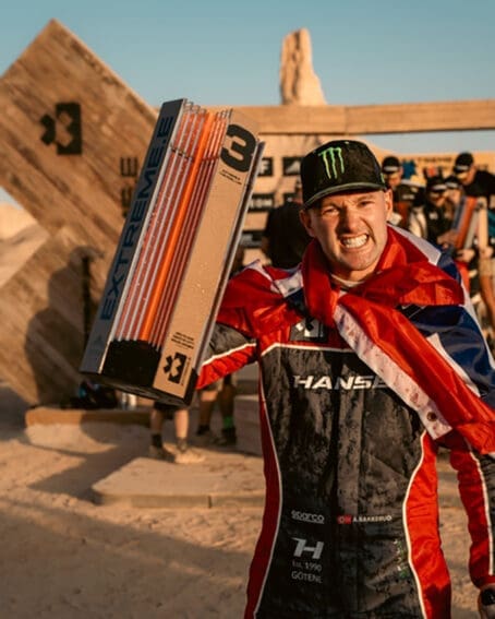 Team Hansen’s Andreas Bakkerud and Catie Munnings clinched victory at Extreme E’s final-ever race in Qiddiya City, Saudi Arabia, as the electric off-road series concluded its five-year run.