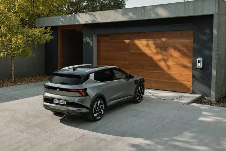mitsubishi eclipse cross bev rear view