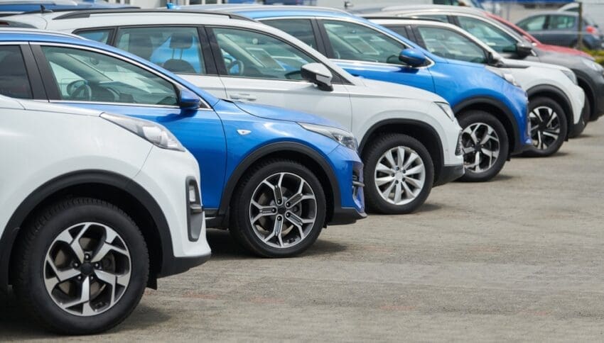 Choosing the right taxi insurance in 2026 is more important than ever. With rising operating costs, stricter licensing requirements, and increasing demand for flexible private-hire work, taxi drivers need insurers that offer clear pricing and modern tools.