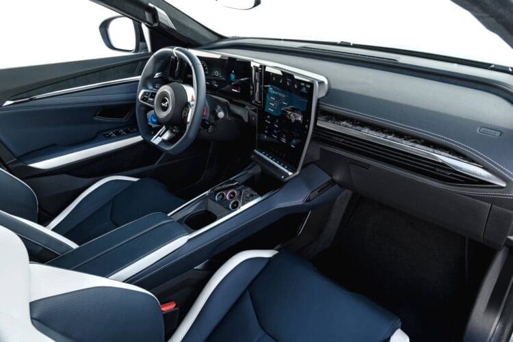 alpine a390 interior