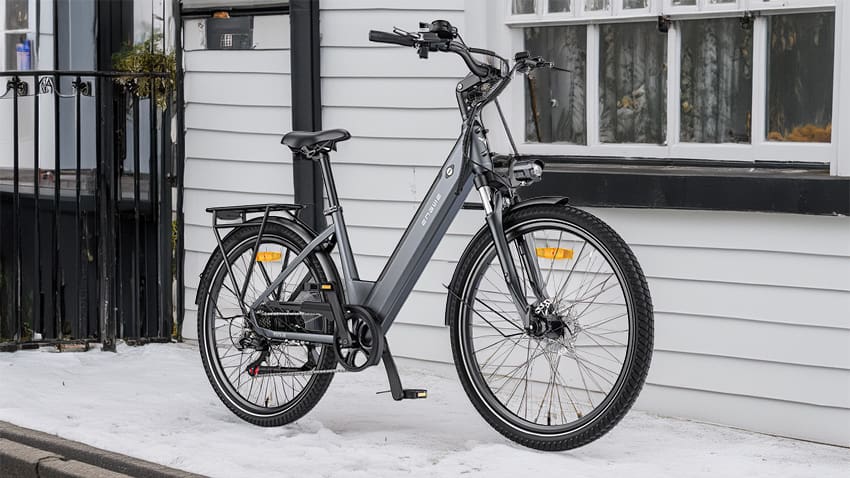 Engwe P275 SE review: affordable, refined, and ready for the daily commute
