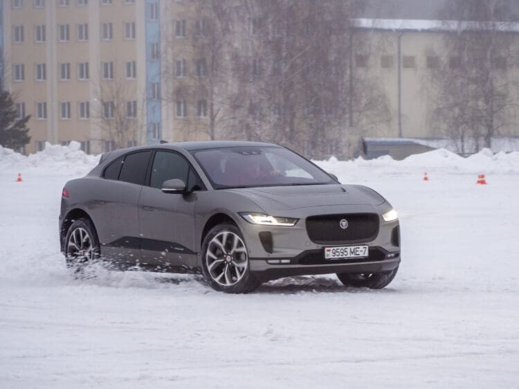 Driving an EV in winter jaguar i-pace in snow