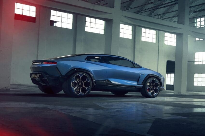 Lamborghini Lanzador EV dead rear view