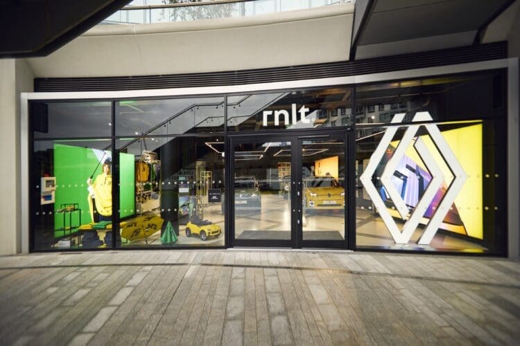 Renault's rnlt concept retail space in battersea london